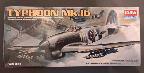Scale academy typhoon - 1/72,