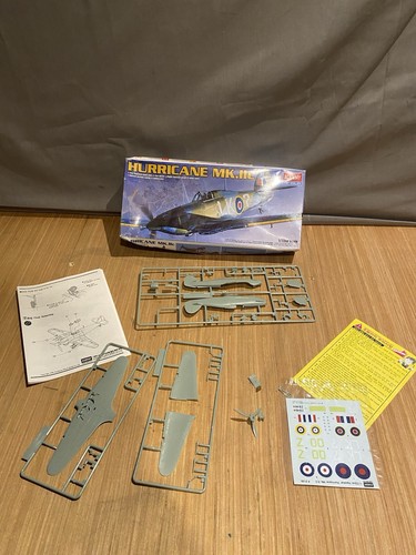 Academy scale hawker - 1:72,