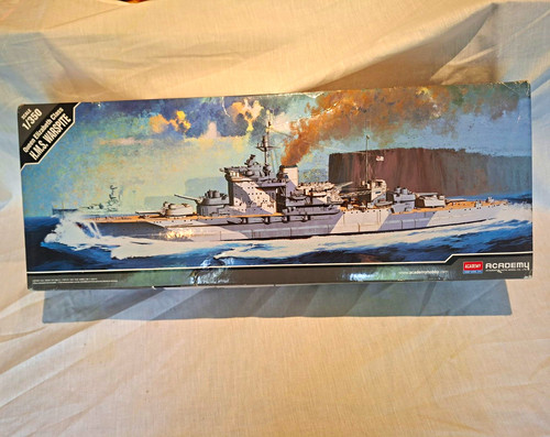 Academy 350 hms warspite - 1:350,