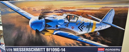 12454 academy scale - 1:72,