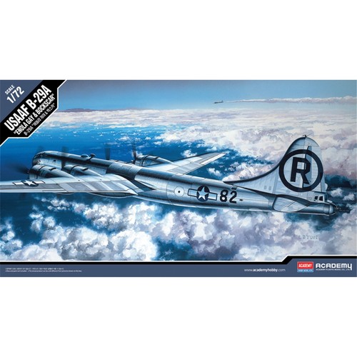 Academy 12528 29a enola - b-29a, "enola