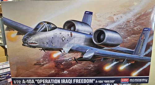 12402 academy scale us - 1:72,